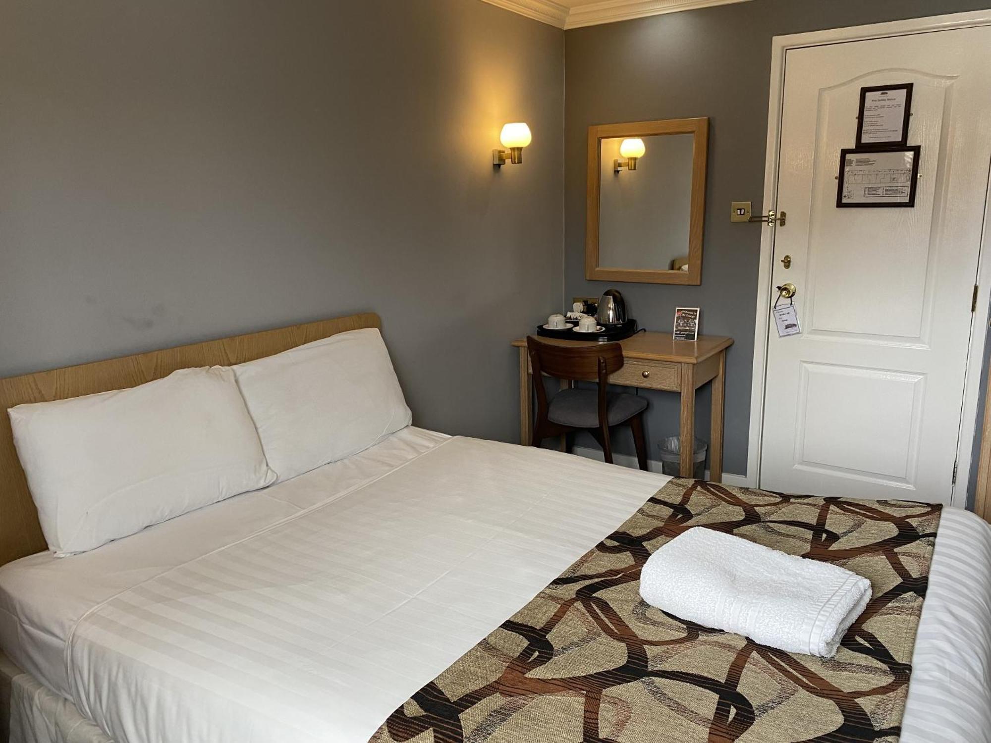 The George Hotel Pangbourne Kültér fotó
