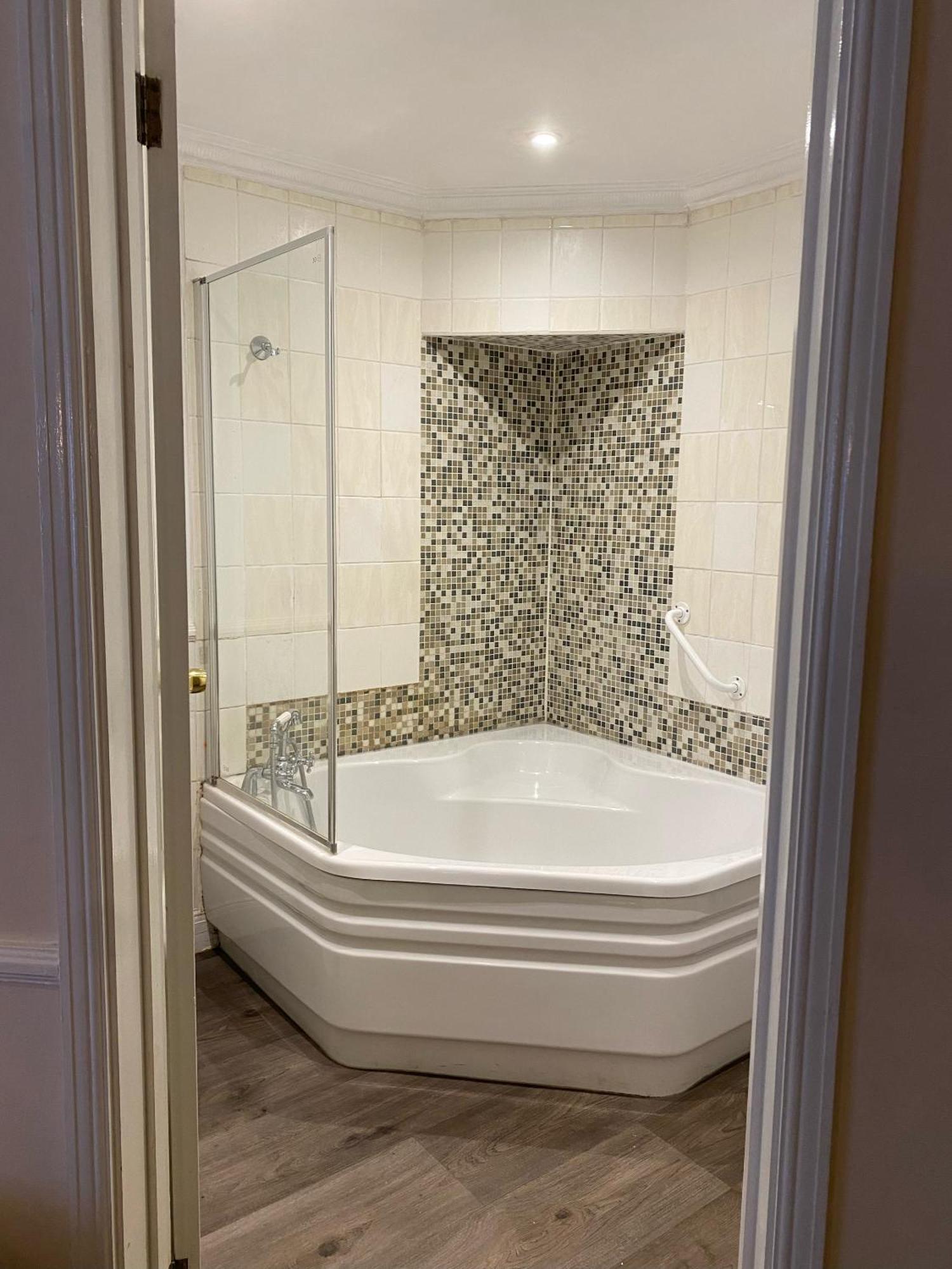 The George Hotel Pangbourne Kültér fotó