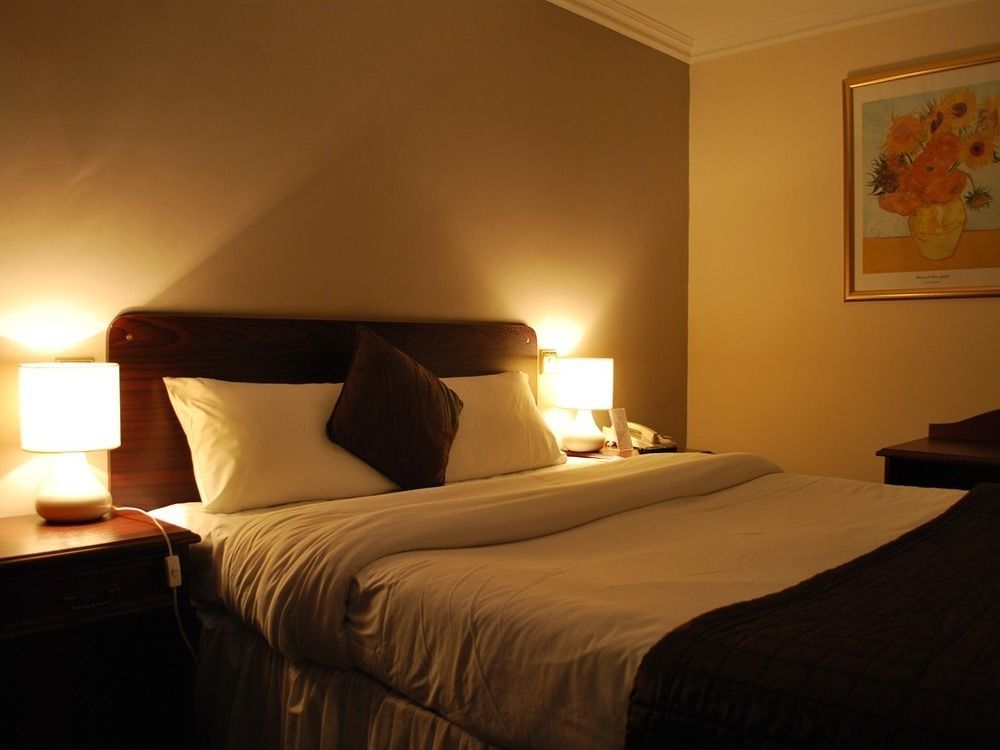 The George Hotel Pangbourne Kültér fotó